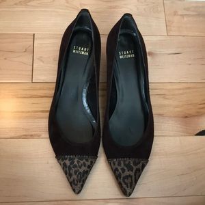 Stuart Weizman brown suede heels with leopard toe
